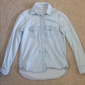 Only been worn one time light blue flannel